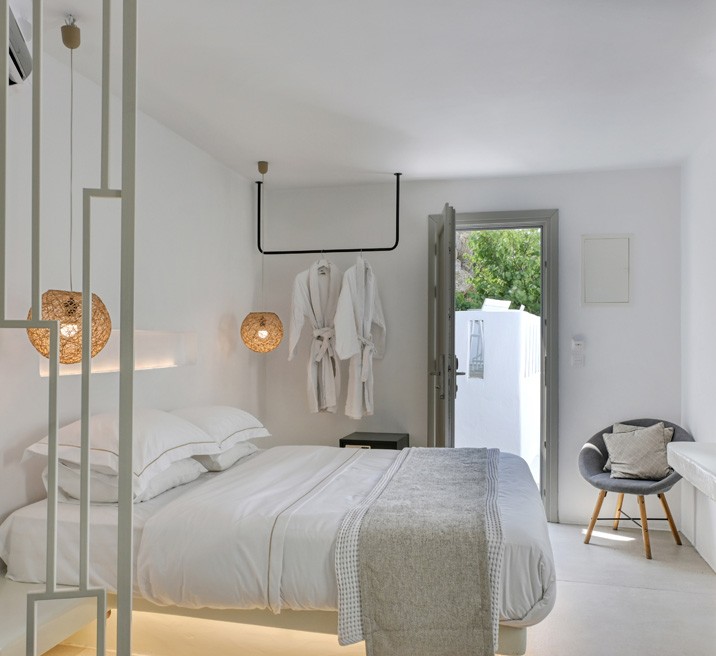 DELUXE ROOM GARDEN VIEW